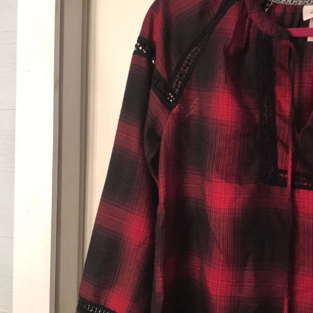 Plaid Top - Picture 3 of 4